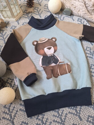 Vintage méďa cestovatel - mikina s šálovým límcem