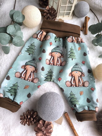 Mamutík v čepici - rostoucí batolecí tepláčky