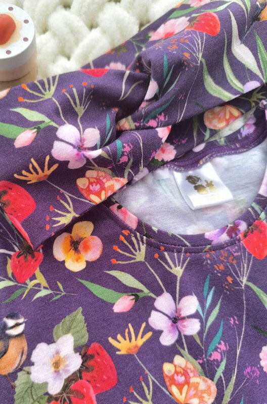 Čelenka- V zahradě